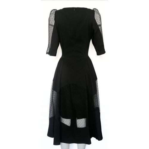 Wizytowa sukienka Pola Mondi by Merla w kolorze czarnym z prześwitami