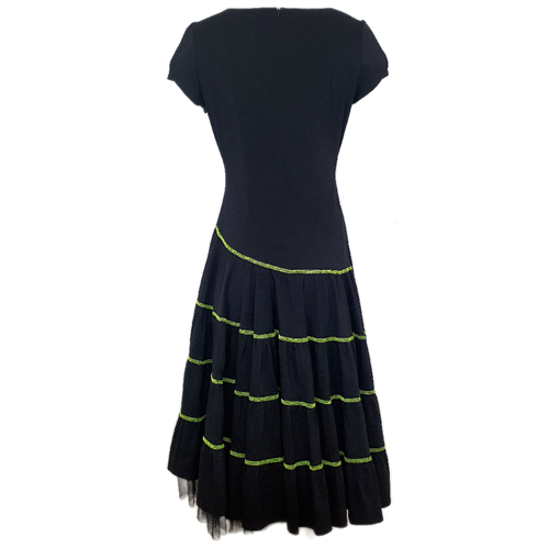 Czarna sukienka z limonkową nitką POLA MONDI BY MERLA