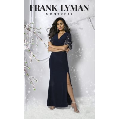 Długa wieczorowa suknia Frank Lyman z ozdobnym rękawem