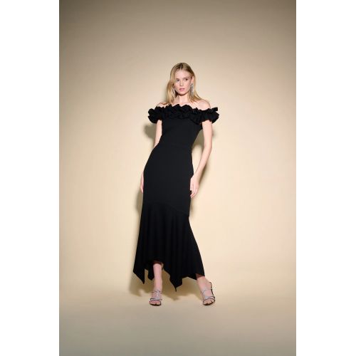 Elegancka czarna suknia Joseph Ribkoff z falbaną